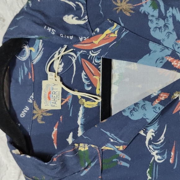 317. Faherty Rayon Camp Shirt | Color: Navy Sea To Ski - Picture 6 of 9